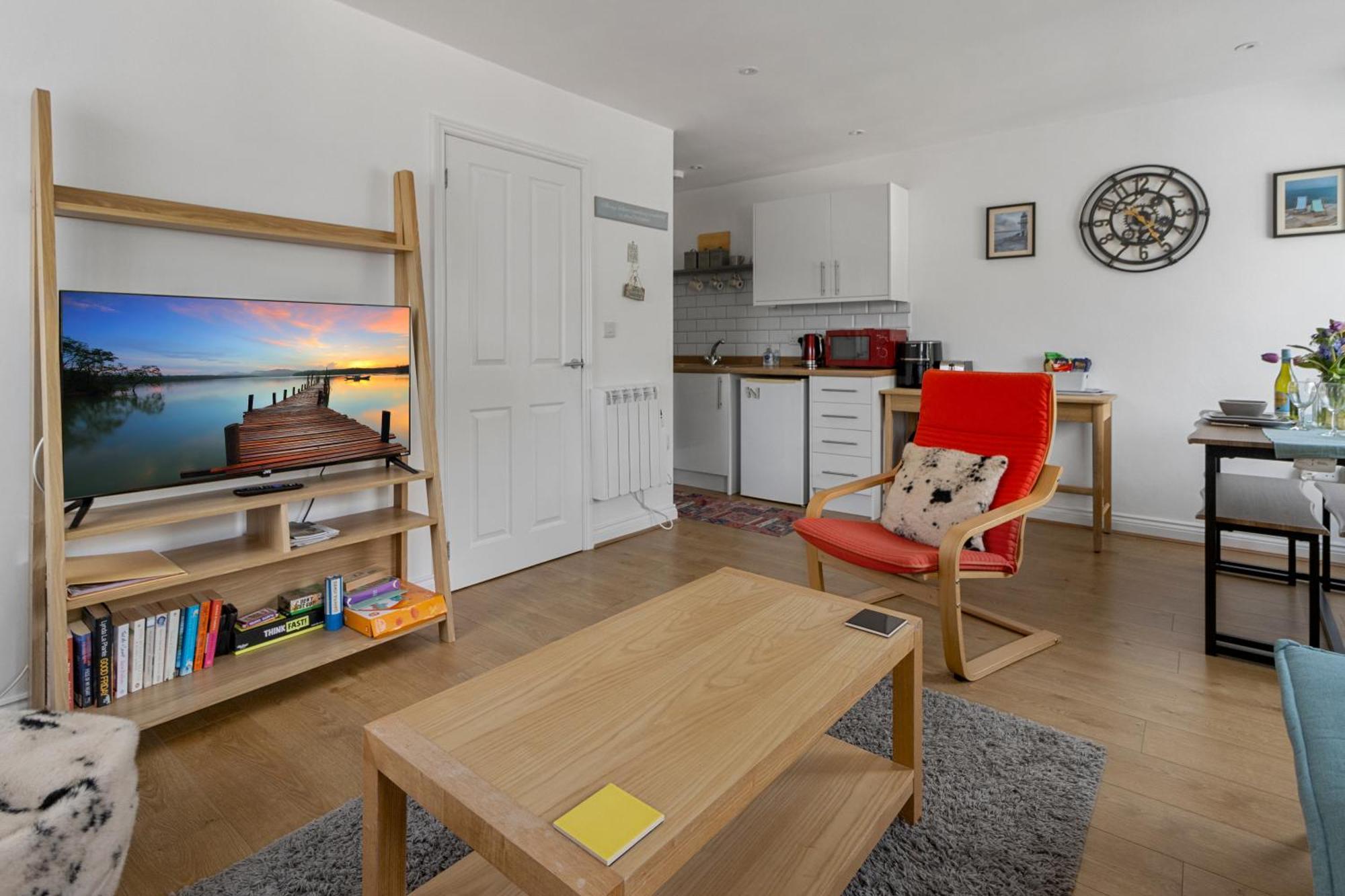 Our Happy Place- With Parking & Upgraded Wifi For 2025 * Brixham